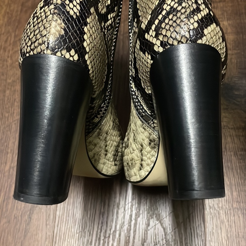French Connection Faux python booties - Picture 7 of 9